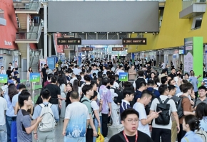 2026世界储能及清洁能源博览会在穗开幕，首日11万人次专业观众入场