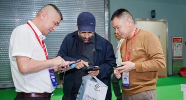 智领湾区 全球创新——2025鸿威·世界水科技博览会广州开幕