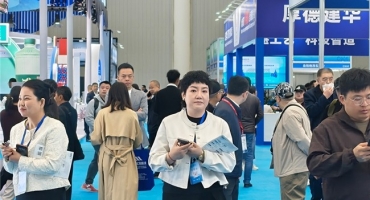 两会观察：让身边山更绿水更清 2026武汉水科技博览会4月启幕