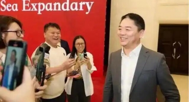 刘强东：“成为船长是儿时的梦想”